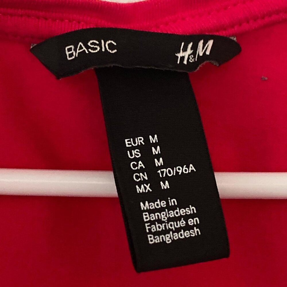 H&M Basic Tee - Picture 4 of 5